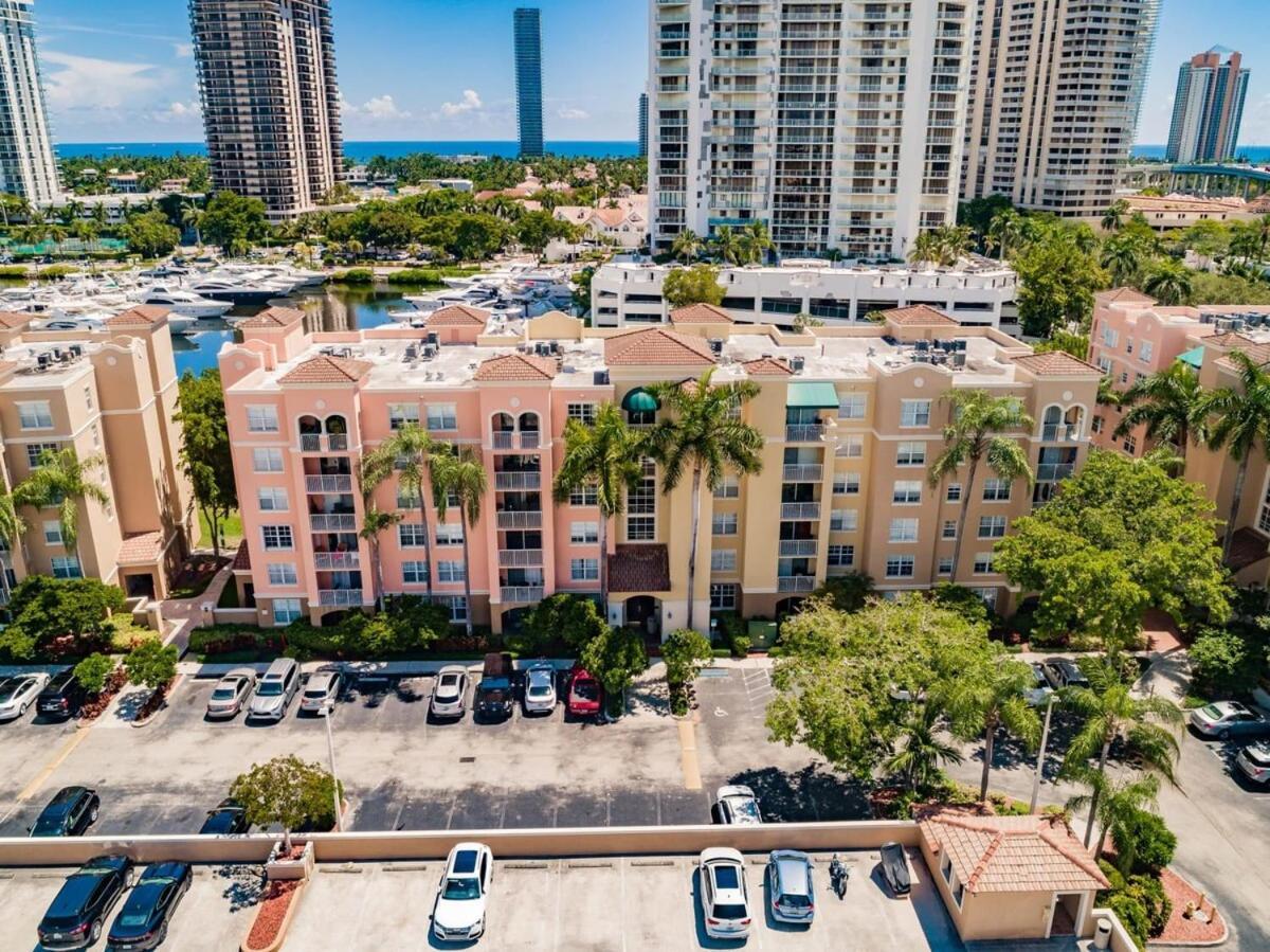 Uhost Ai - 3B Gem W Golf & Intracoastal Views Miami Exterior foto