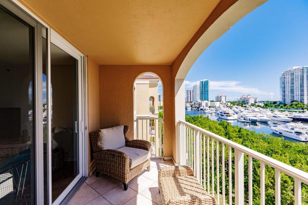 Uhost Ai - 3B Gem W Golf & Intracoastal Views Miami Exterior foto